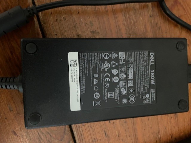 Dell Precision 7520 15.6″ XEON CPU E3-1545M V5 @2.9GHz 32GB, 512 SSD