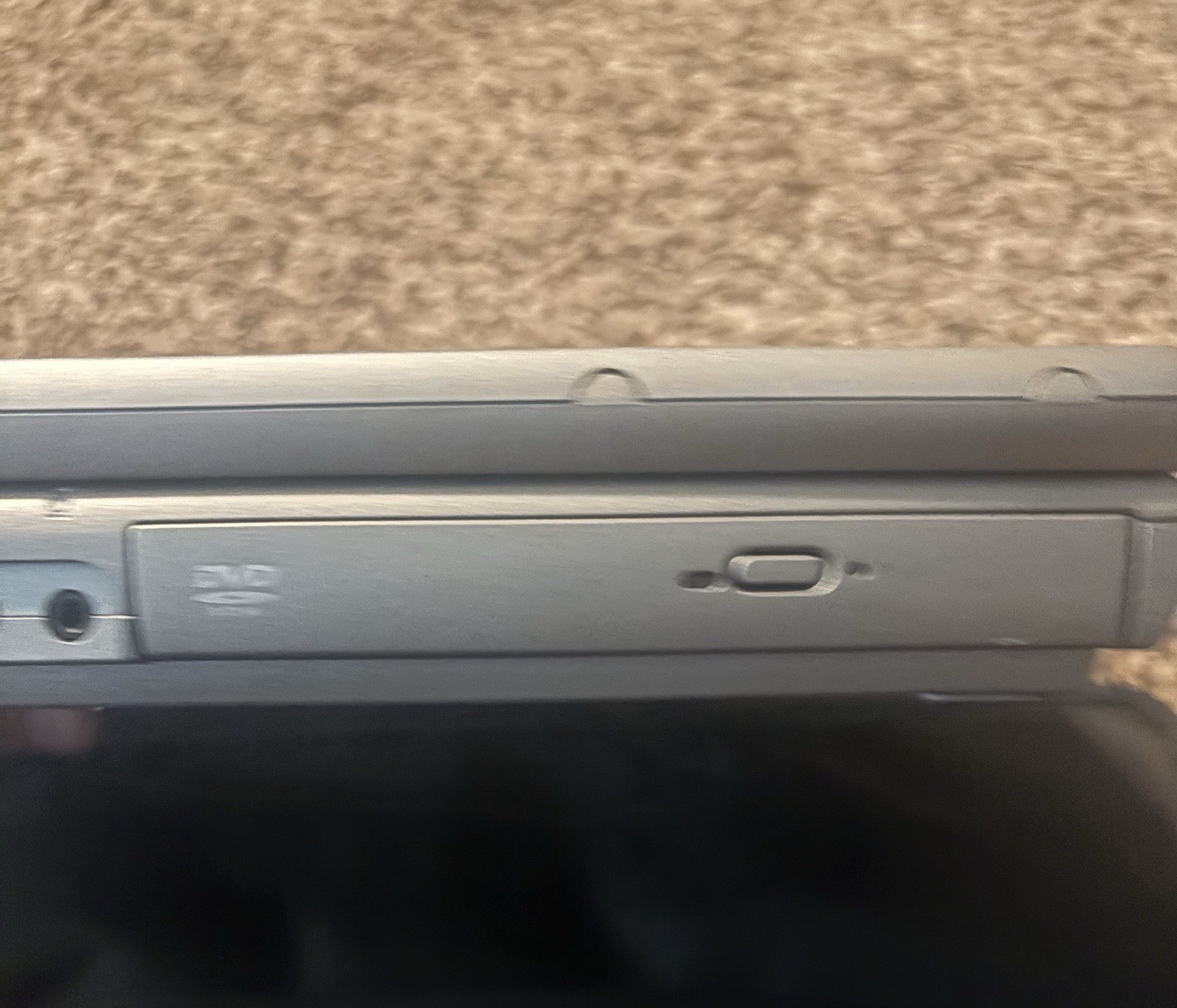 Dell Inspiron 1100 PP07L Notebook Laptop Windows XP/ Holds Charge/Working