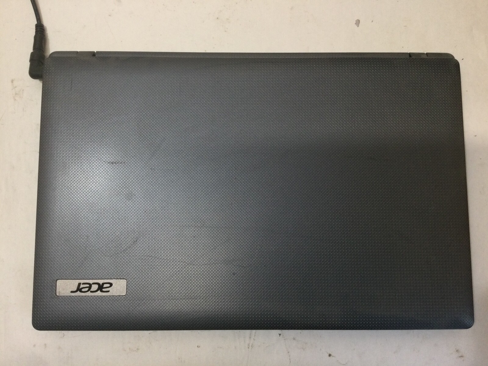 ACER ASPIRE 5733 – INTEL I5 M560 – 4GB RAM – BOOTS TO BIOS – READ DESCRIPTION-BB