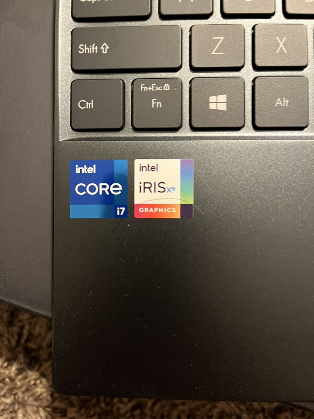 ASUS ZenBook 13 13.3″ (512GB SSD, Intel Core i7-1165G7, 2.8GHz, 8GB RAM) Laptop