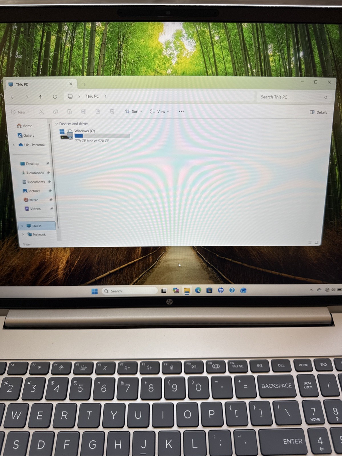 HP ProBook 465 G11 16″ AMD Ryzen 7 7735U 32GB DDR5 1TB SSD Windows 11 Pro