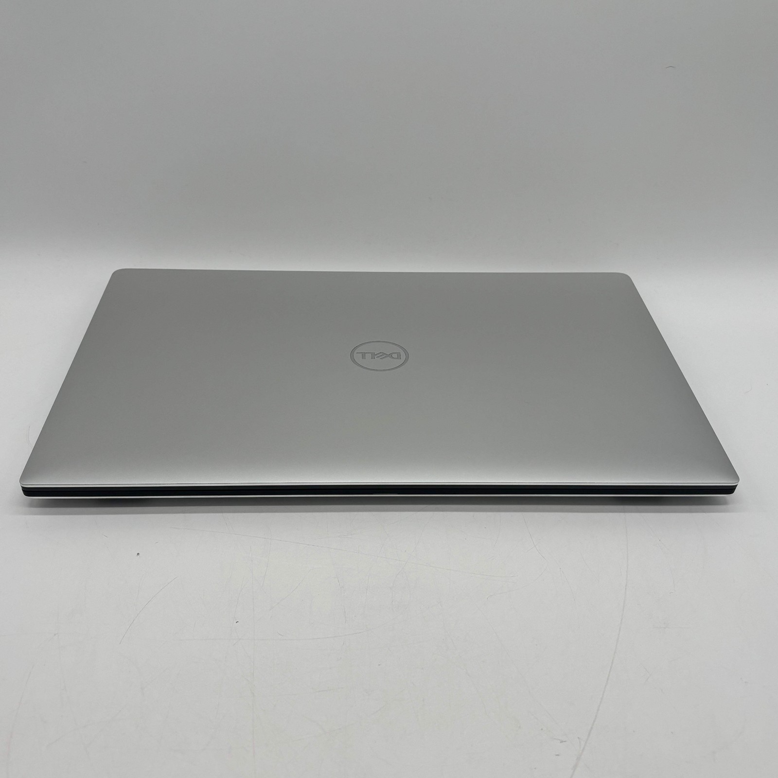 Dell Precision 5540 15.6″ i7-9850H 2.6GHz 16GB RAM 512GB SSD