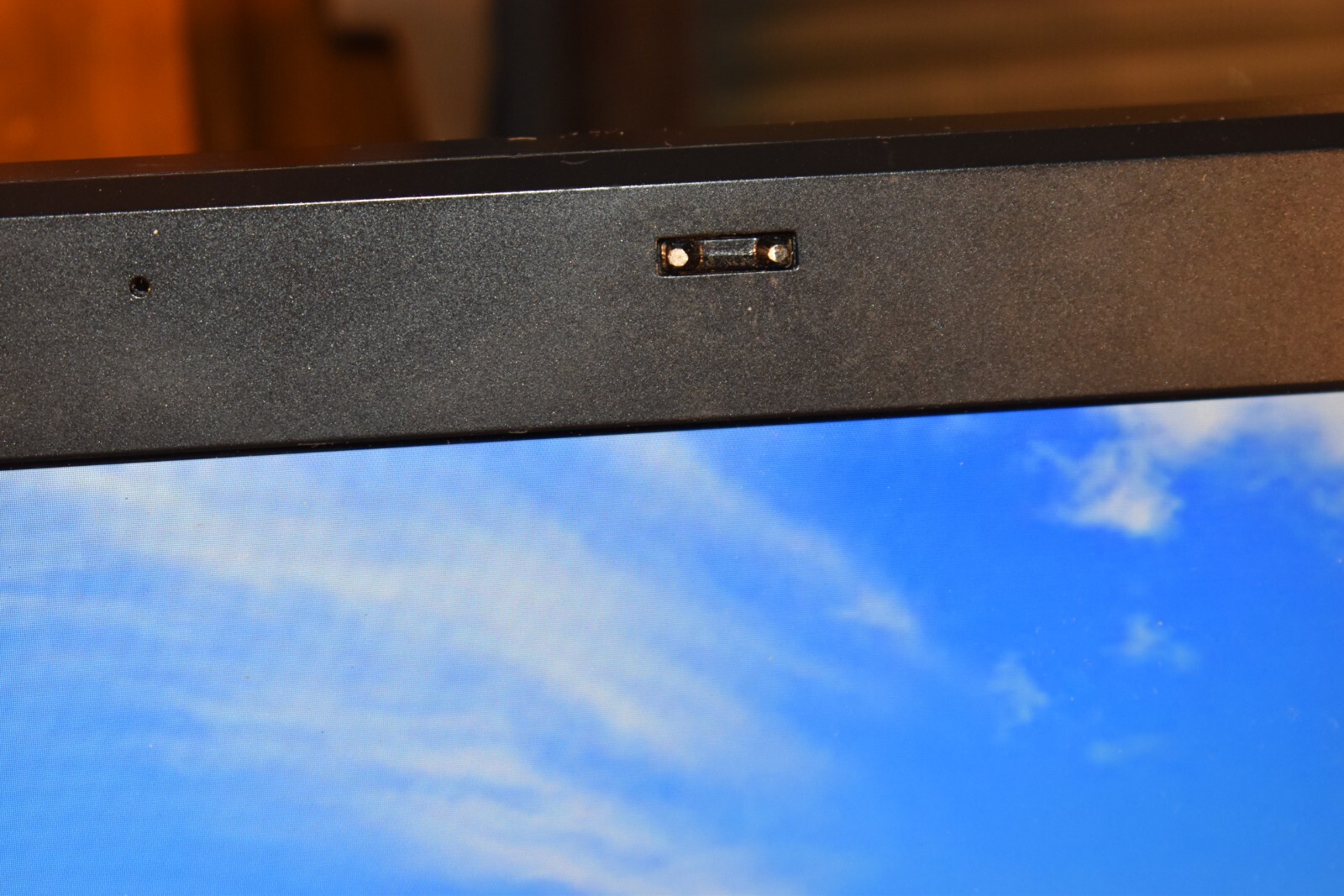 Dell Latitude E6500 P8600 2.26GHz 4GB RAM 160GB HDD WUXGA 1920×1200 Windows XP