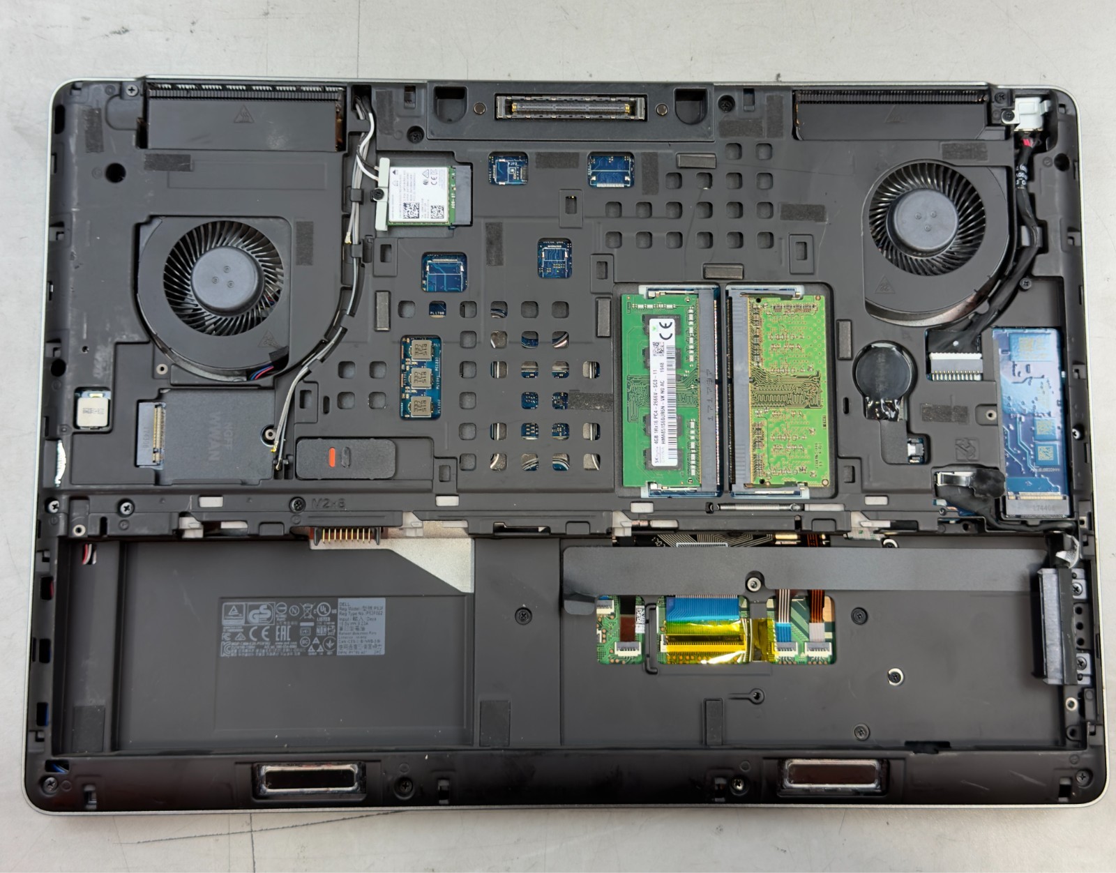(Lot of 3) Dell Precision 7520 i5 & i7-7tTH GEN / 8GB RAM / M2200 NO SSD -RL6149