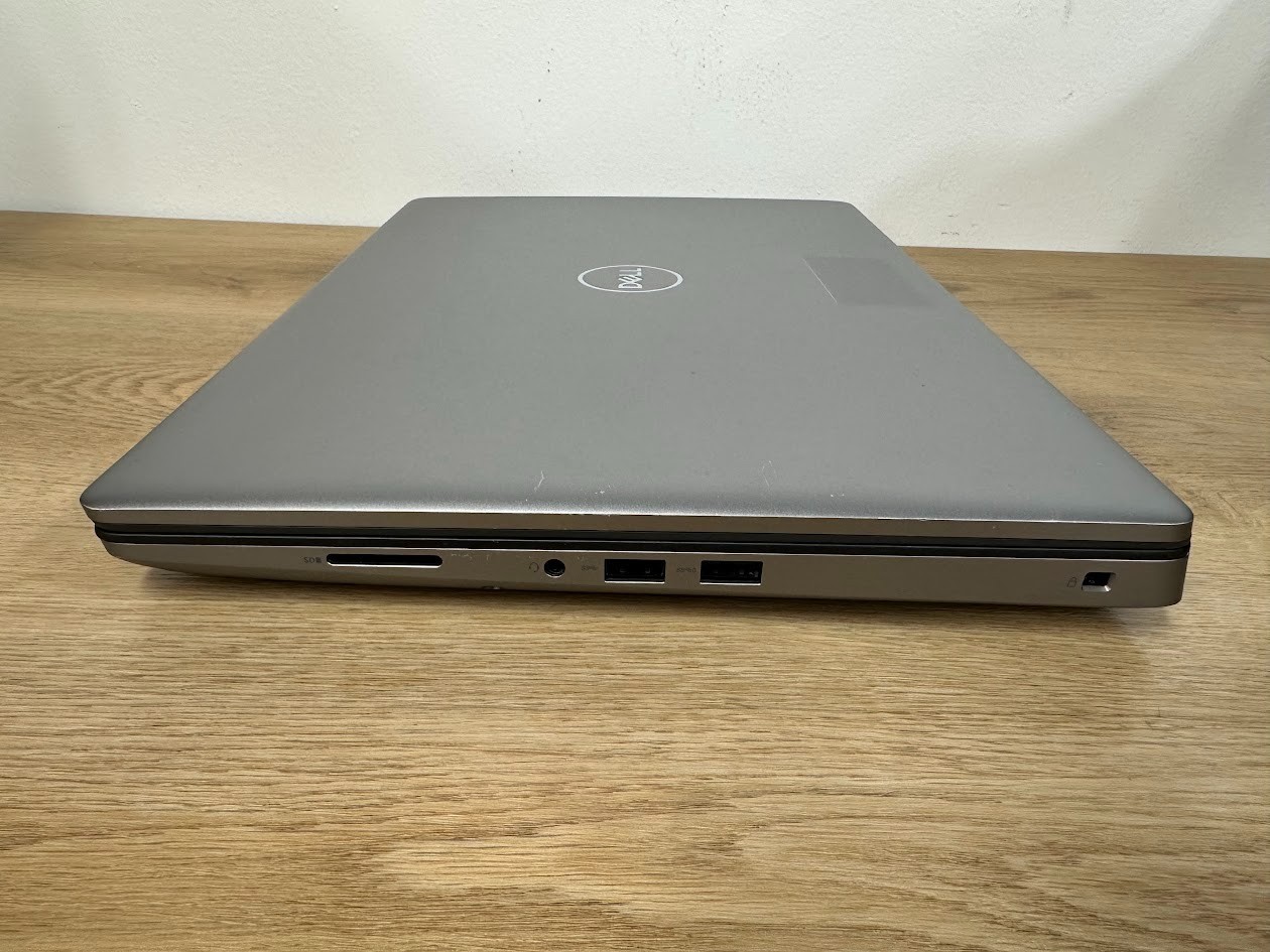 Dell Precision 7550, Core i7 10850H, 64GB DDR4, Quadro T2000, 512GB SSD, 2020