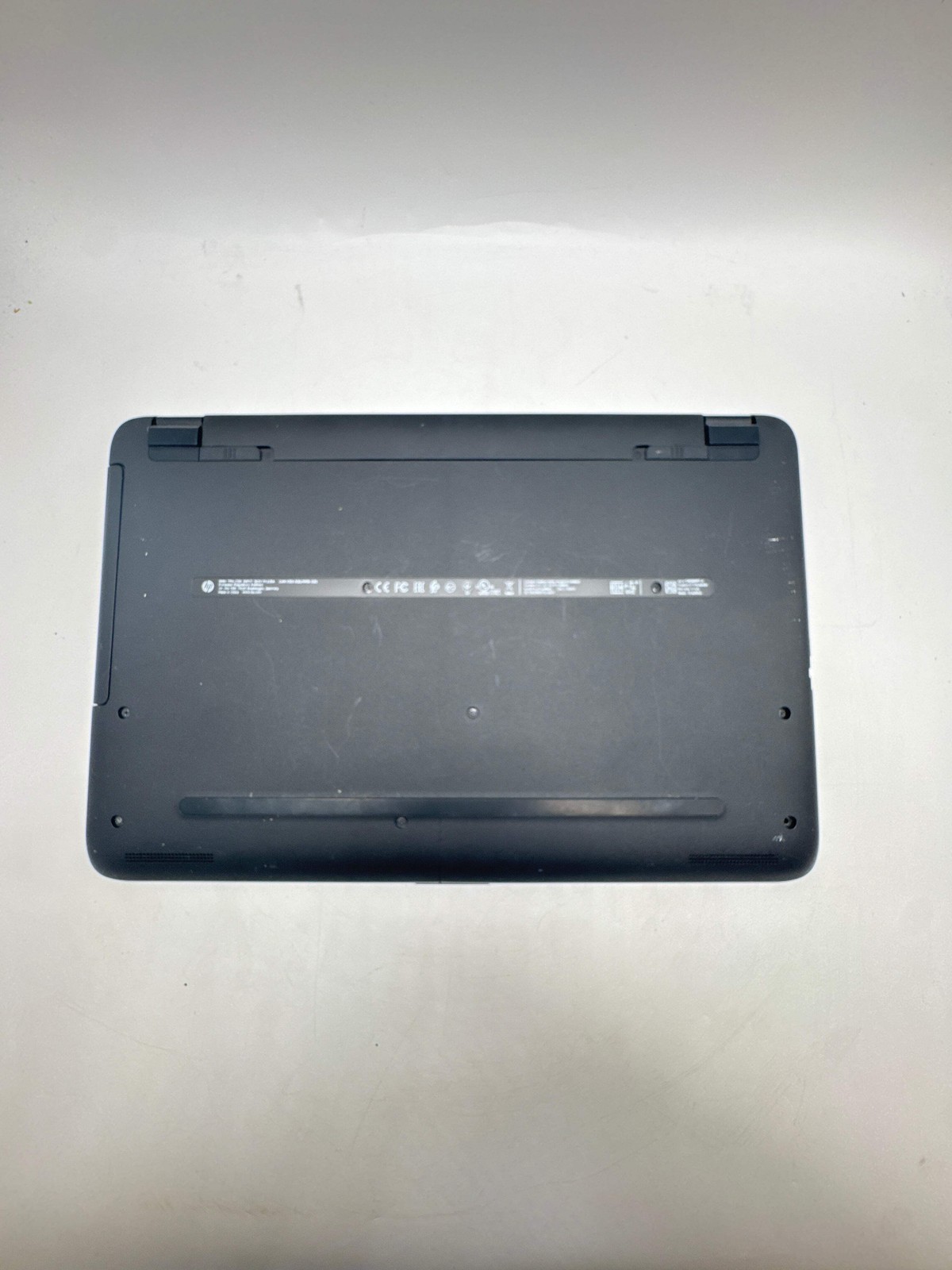 HP 15-ba009dx 15.6″ AMD A6-7310 6GB RAM 500GB HDD Windows Laptop