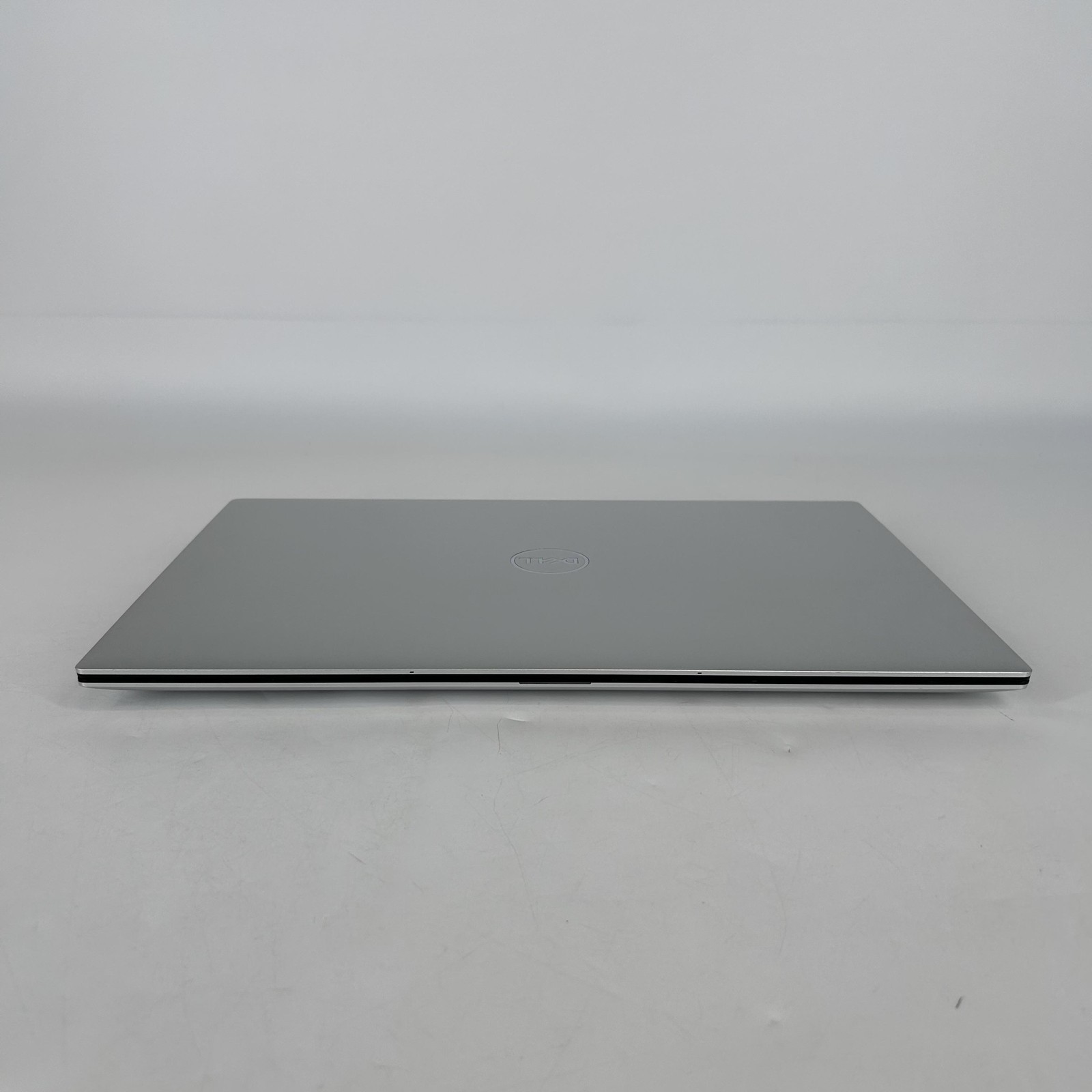 Dell XPS 15 9530 Silver FHD+ 2.4 GHz i7-13620H 64GB 1TB SSD Intel Arc A370M Good