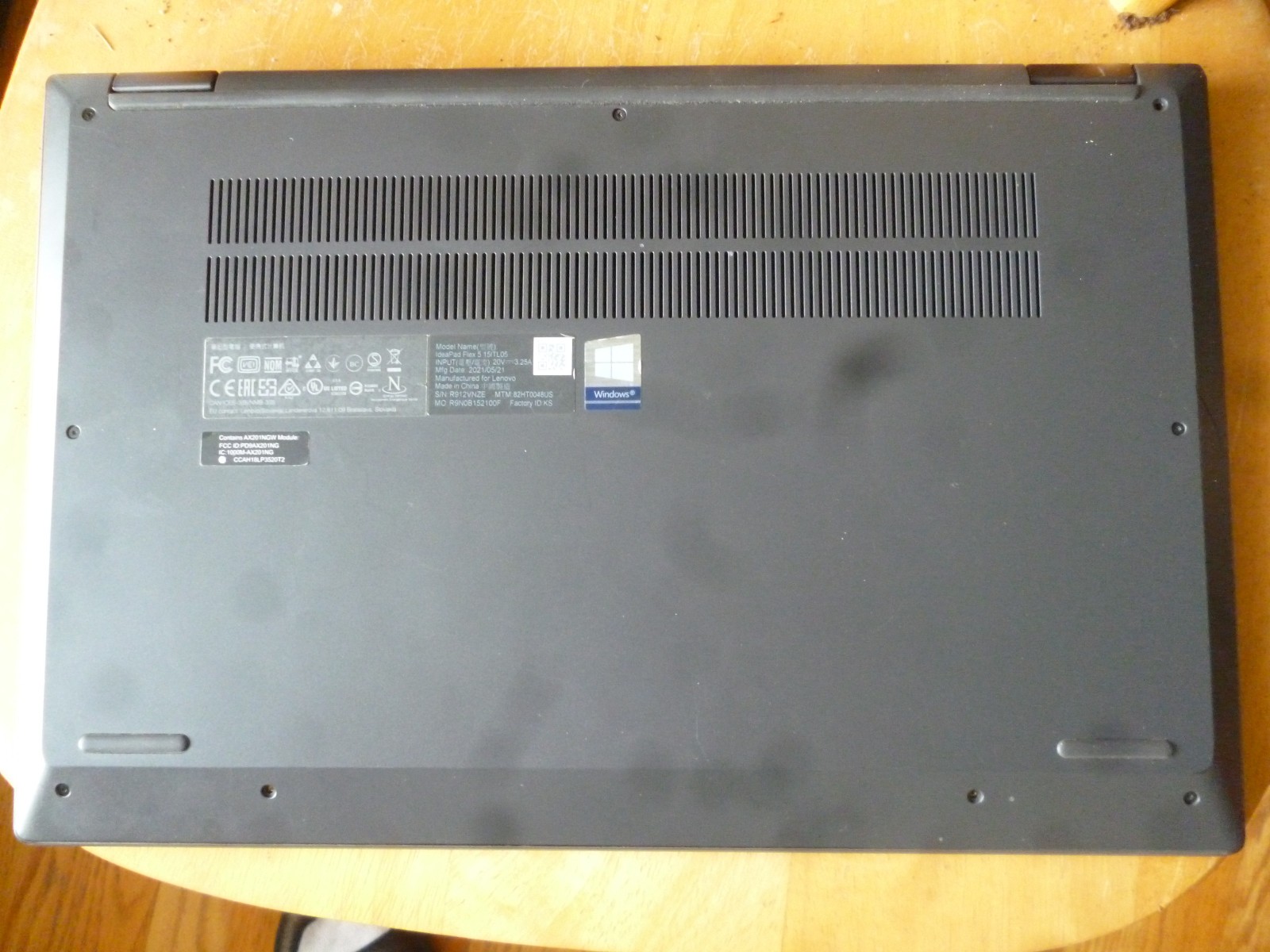 Lenovo IdeaPad Flex 5 15ITL05 Core I5-1135G7 8GB RAM NO HD/OS