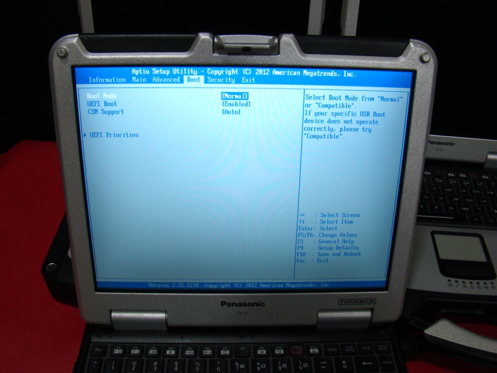 Panasonic Toughbook CF-31 MK5 i5-5300U 2.3GHz 8GB RAM NO HDD Caddy NO AC Adapte