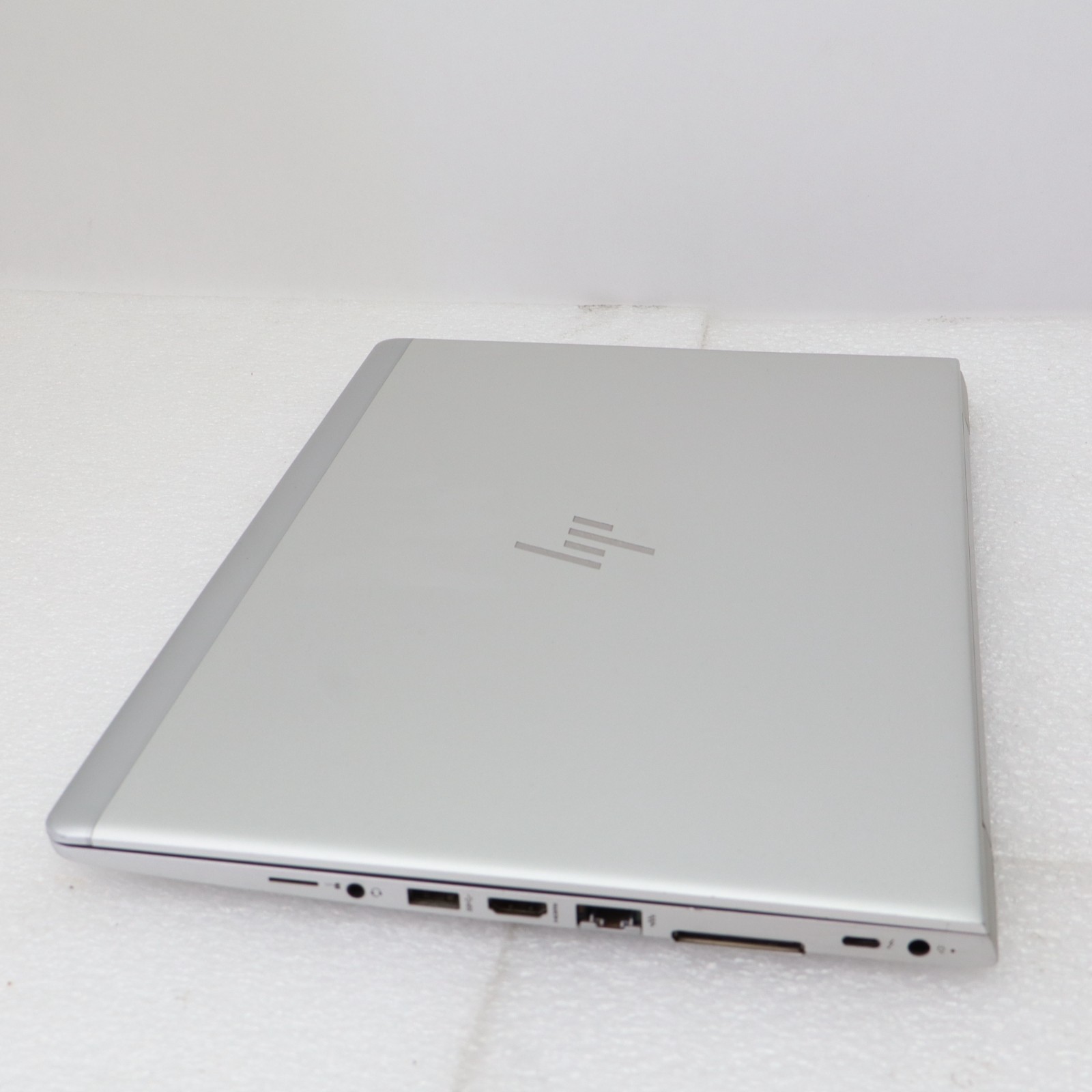 HP ELITEBOOK HSN-113C-4 I5-8250U 16GB DDR4 2400 240GB SSD W11 PRO T5-A2