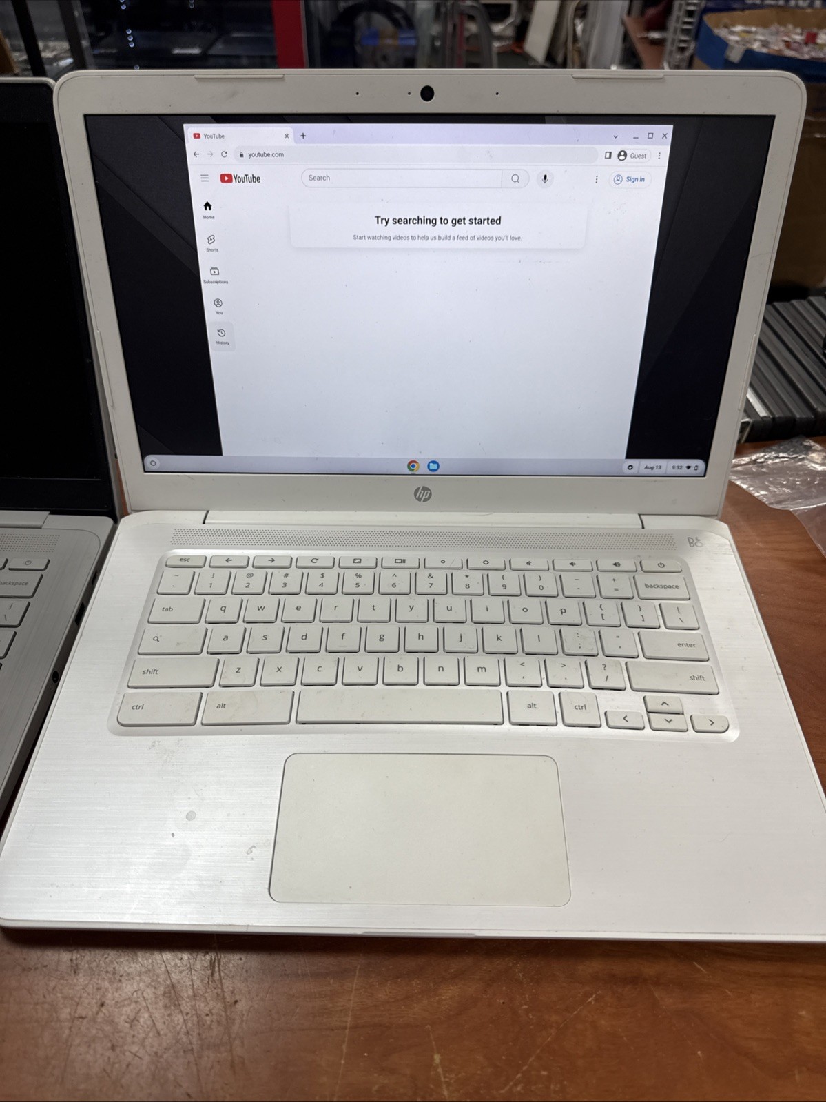 LOT OF 3 Chromebooks 2HP 1SAMSUNG XE303C12 FOR PARTS ONLY- AS-IS FOR PARTS