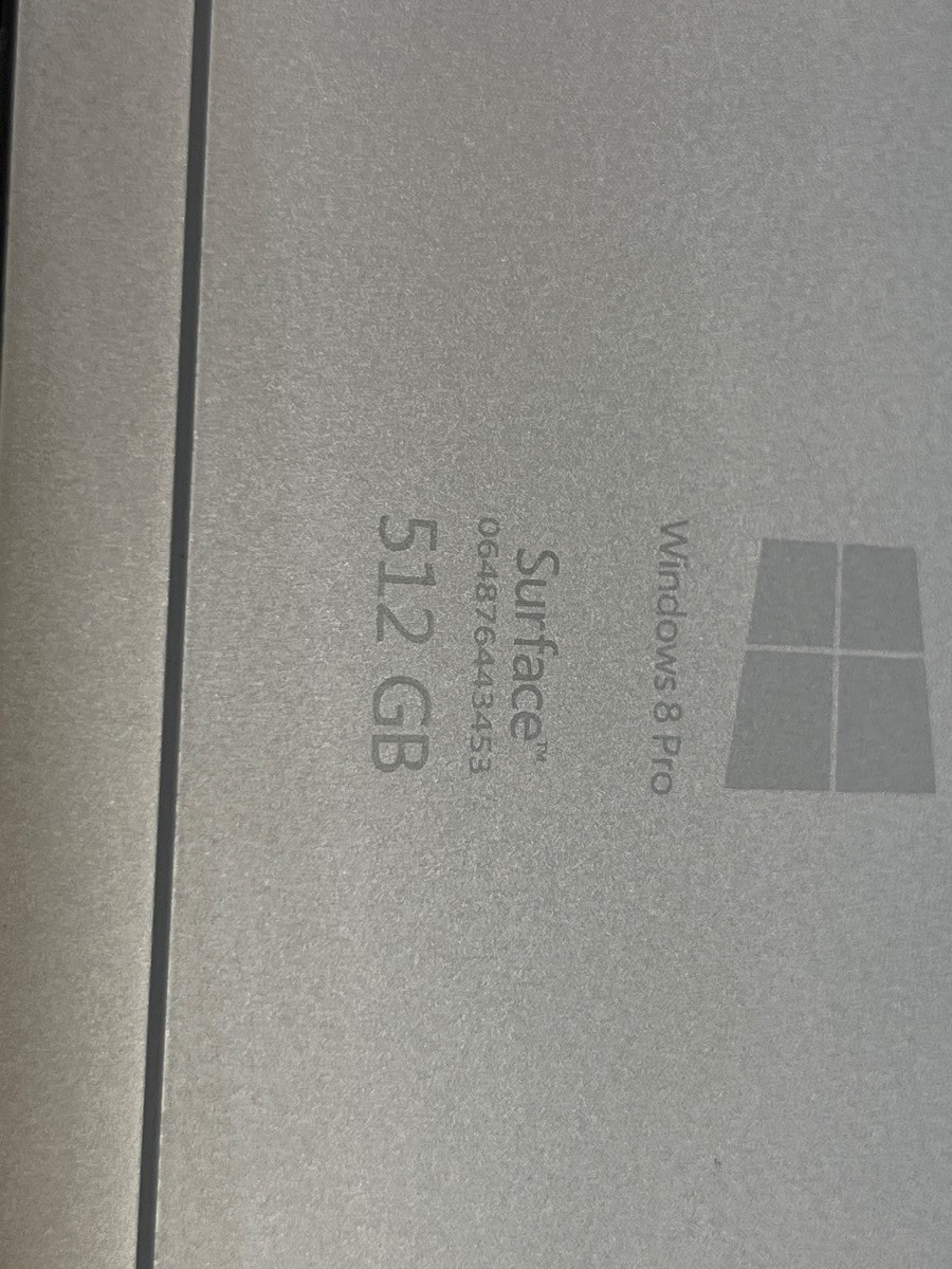 Microsoft Surface Pro 3 1631 i7-4650U@1.70GHz 8GB 512GB SSD W10P w/Charger
