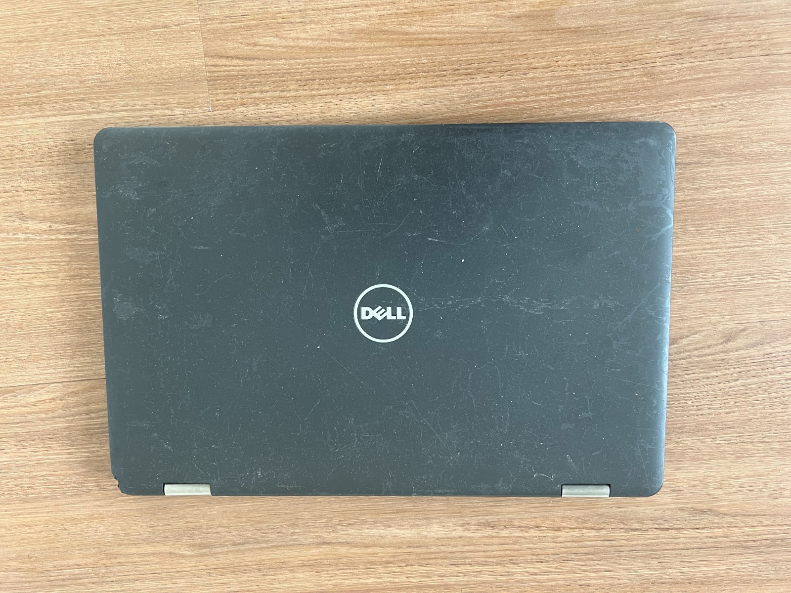 Dell Inspiron 7558 – Intel Core i5-5200U (Used ~10 yrs old); Charger included