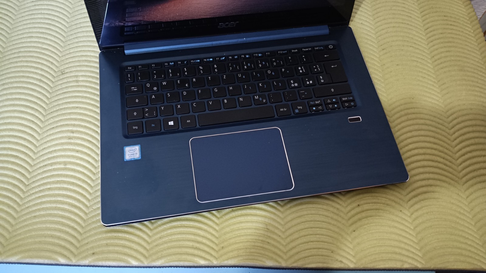 Acer Swift i5-8250u 8core 8gb 256gb ssd 14″ 1920X1080 FULLHD