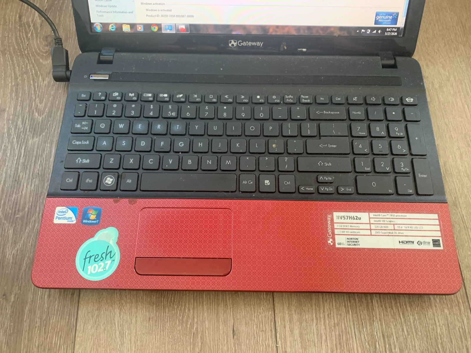 Gateway NV57H62u 15.6″ Intel Pentium B960 2.20GHz 4GB 320GB HDD Win 7 Home