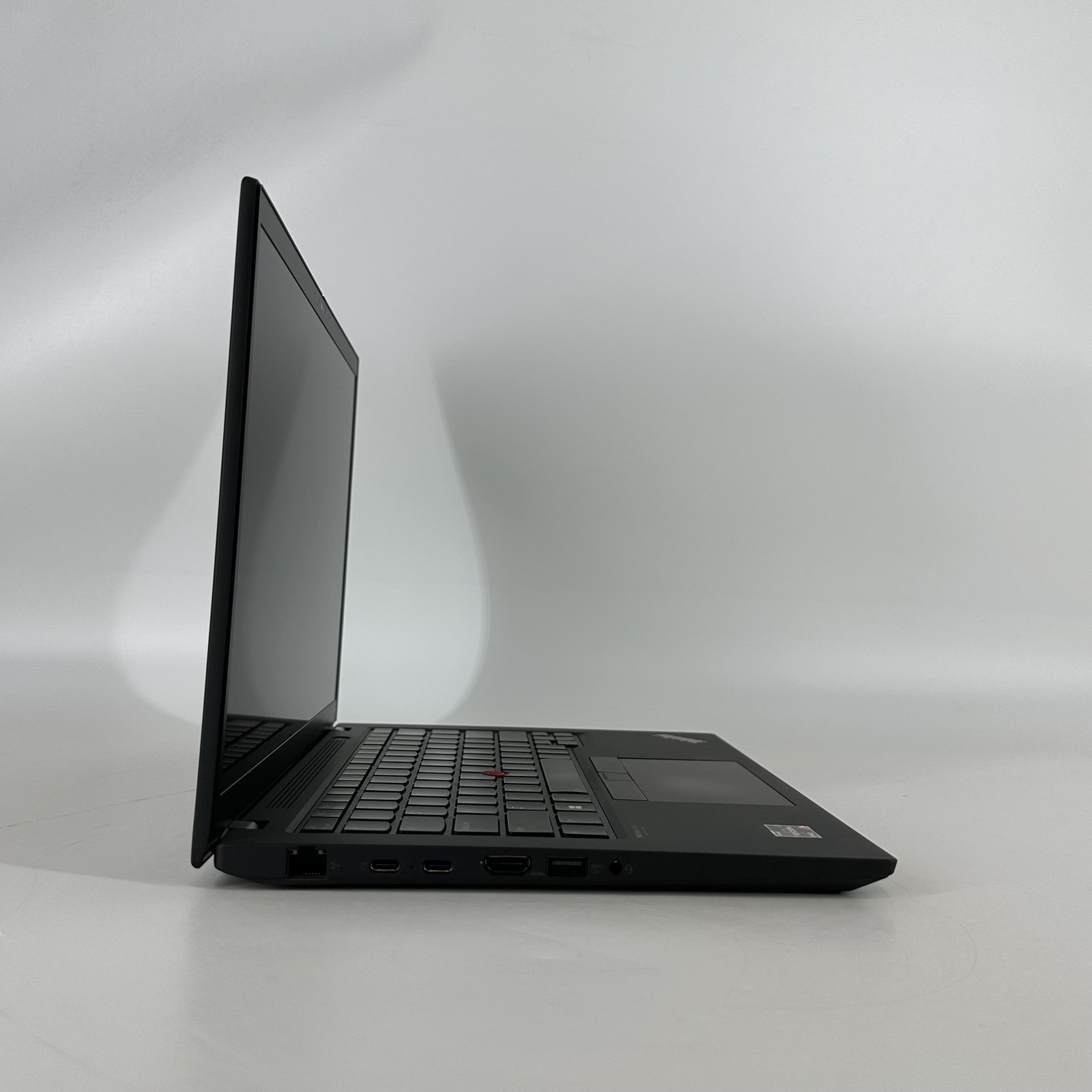 Lenovo ThinkPad P14s Gen 3 Black FHD+ 2.7 GHz Ryzen 7 PRO 6850U 16GB 512GB SSD