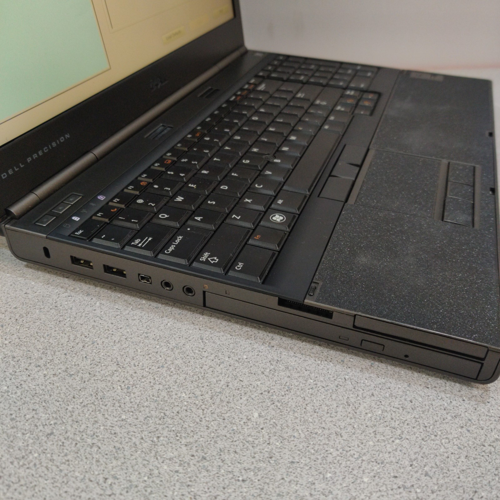 DELL PRECISION M4600 i7-2720QM @ 2.20GHz 8GB RAM 500GB M5950 GPU NO OS/AC *READ
