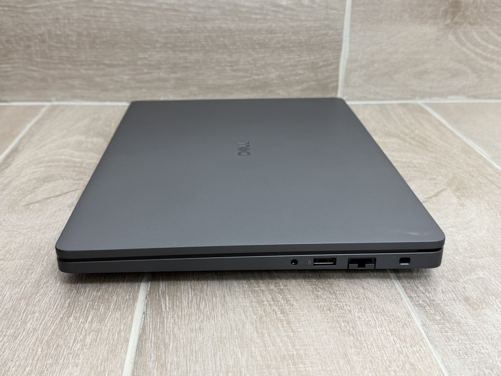 Dell Pro Max 14 MC14250 14″ WUGA Core Ultra 5 235H 16GB RAM 512GB NVMe SSD