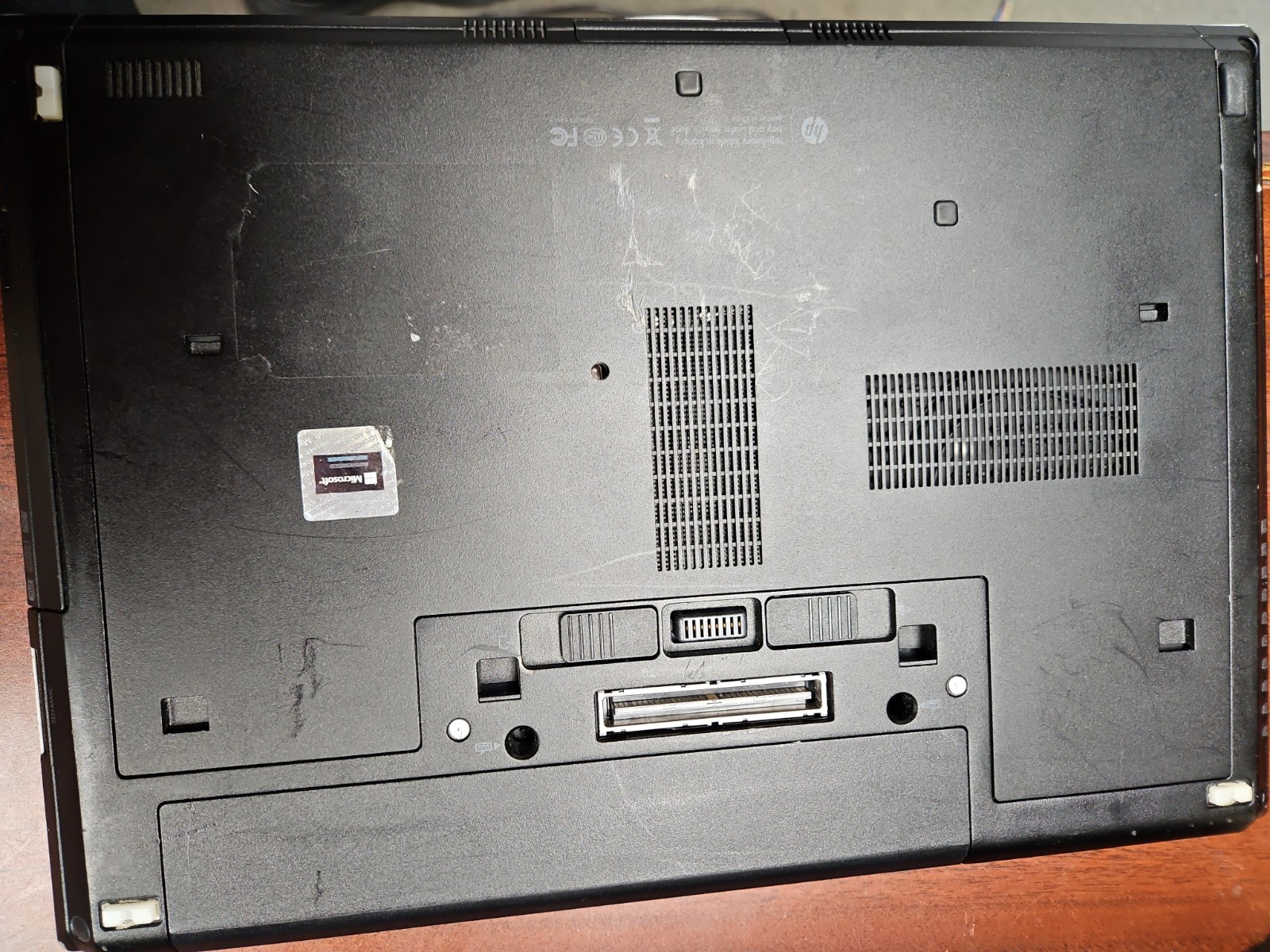 HP EliteBook 8470p|14in|Intel core I5@2.60 GHz|500GB HDD|8GB RAM|WIN.11 PROF|