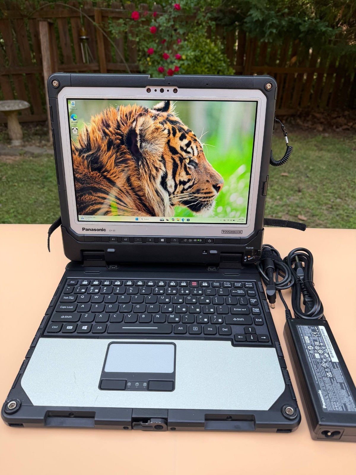 Panasonic Toughbook CF-33 i7-7600 16GB 512GB SSD Win11pro LTE /dGPS/Barcode