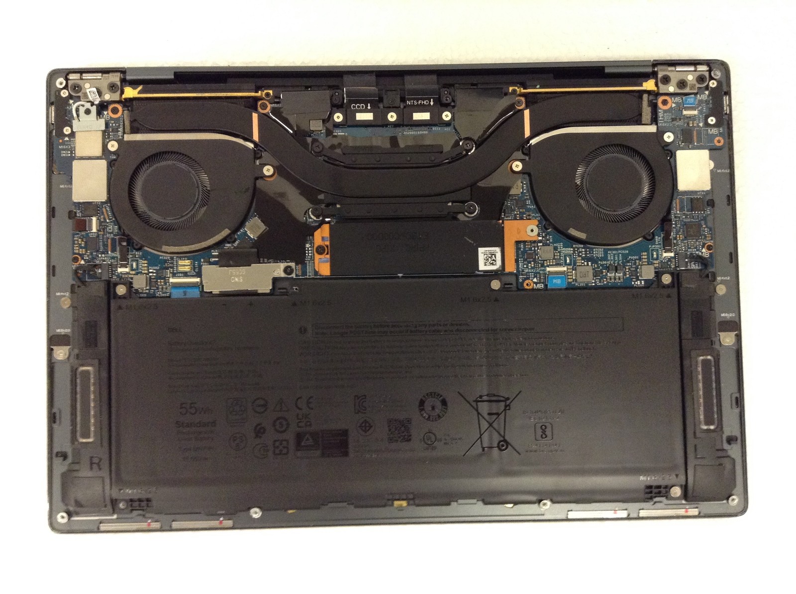 Dell XPS 13 Plus 9320 Laptop i7-1370P 3.96 GHZ 32GB DDR5 Bad Screen FOR Parts