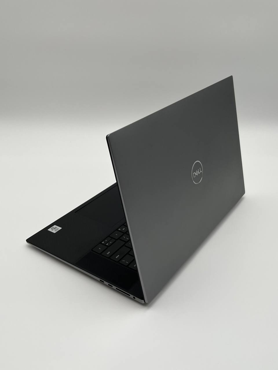 DELL PRECISION 5750 17” I9-10885H 2.40GHZ 64GB RAM 1TB RTX 3000 4K TOUCHSCREEN