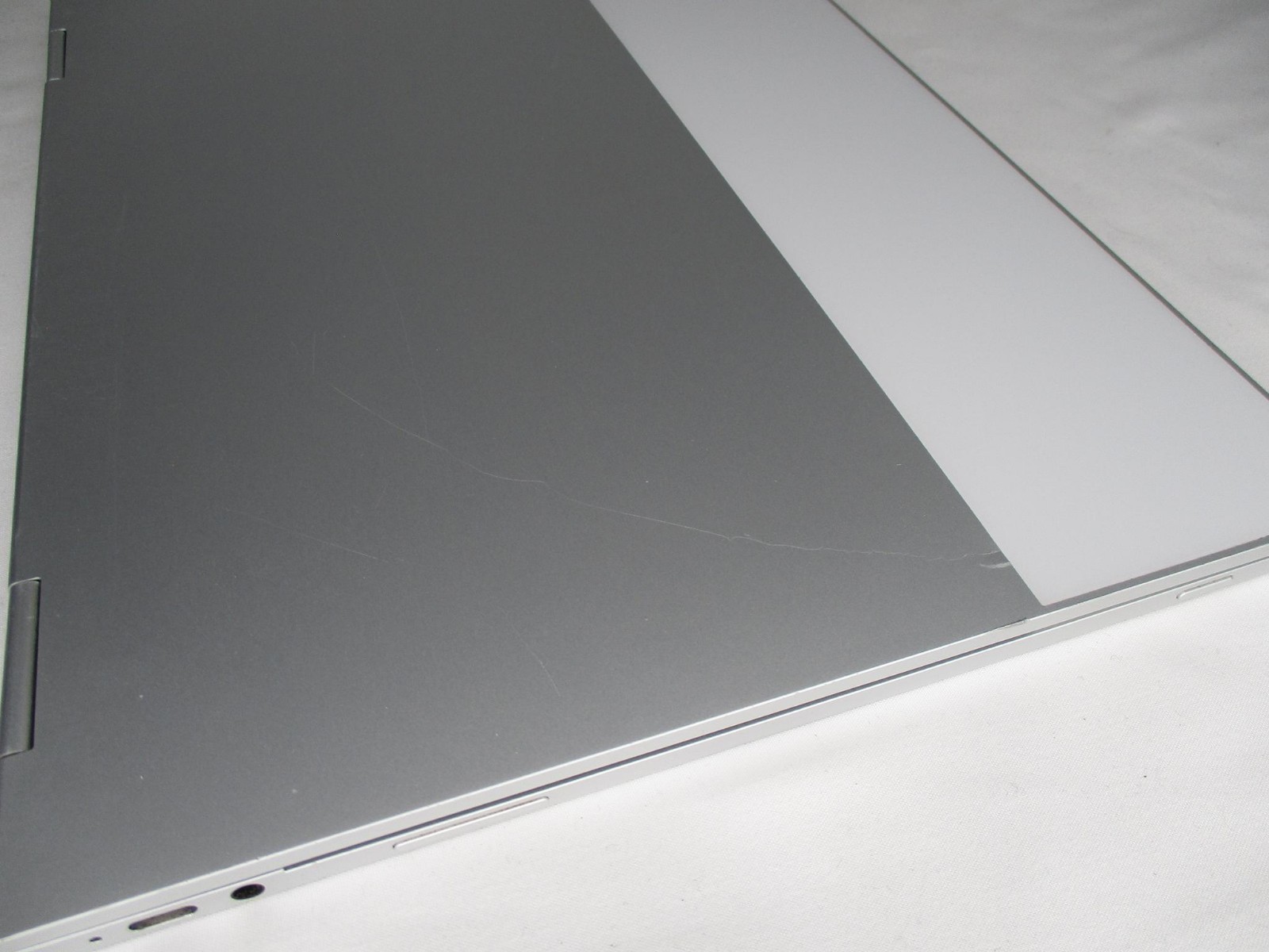 Google Pixelbook C0A Chrome 12.3″ TouchScreen i7-7Y75 1.3Ghz 16GB 512GB – READ