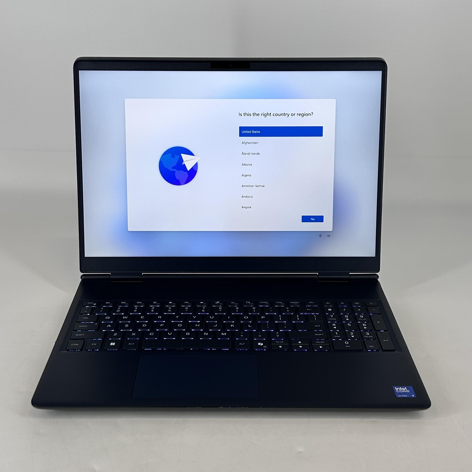 Dell Alienware 16X Aurora 240Hz QHD+ 2.7 GHz Ultra 9 275HX 32GB 2TB SSD RTX 5070