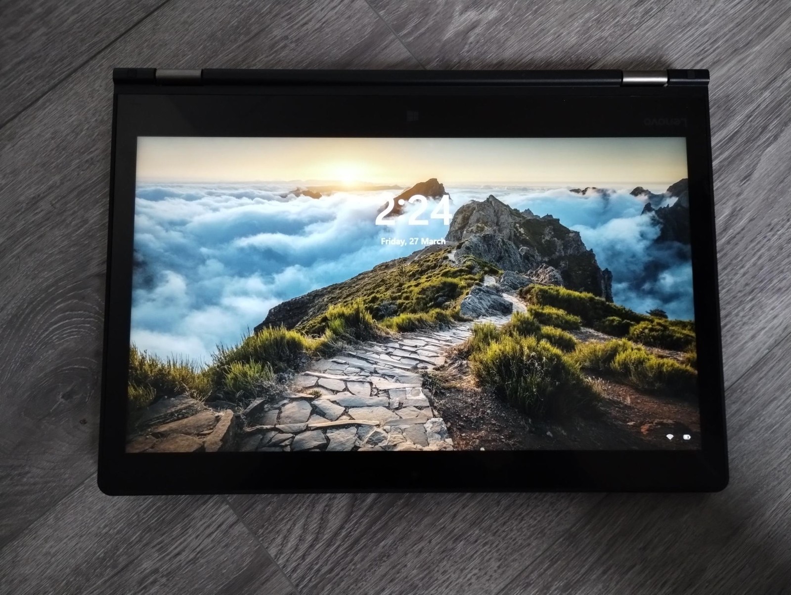 Lenovo ThinkPad Yoga 460 i5-6200U 2.30GHz 14″ 8GB RAM 240GB SSD Win 11 Pro