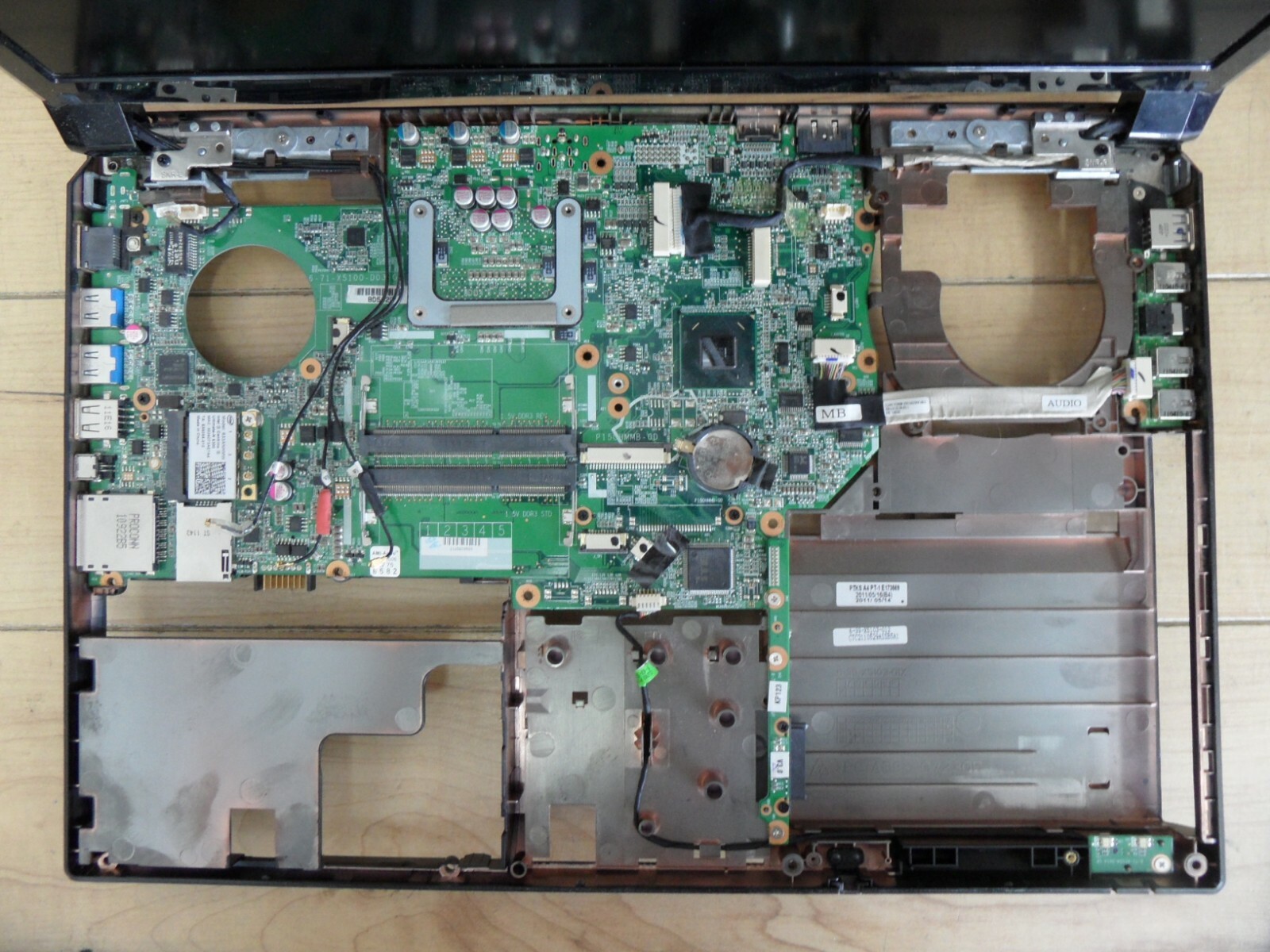System 76 P151HM1 Parts Laptop Did Not Power On – See Pictures