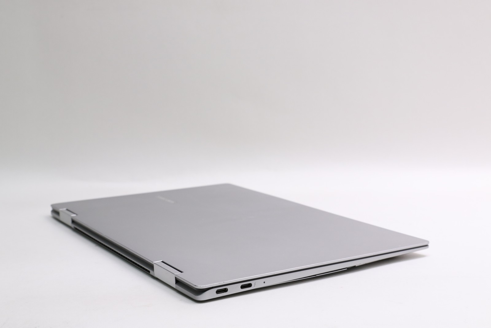 READ! 12″ Samsung Galaxy Book2 Pro 360, i7-1260P, 16GB, 512GB