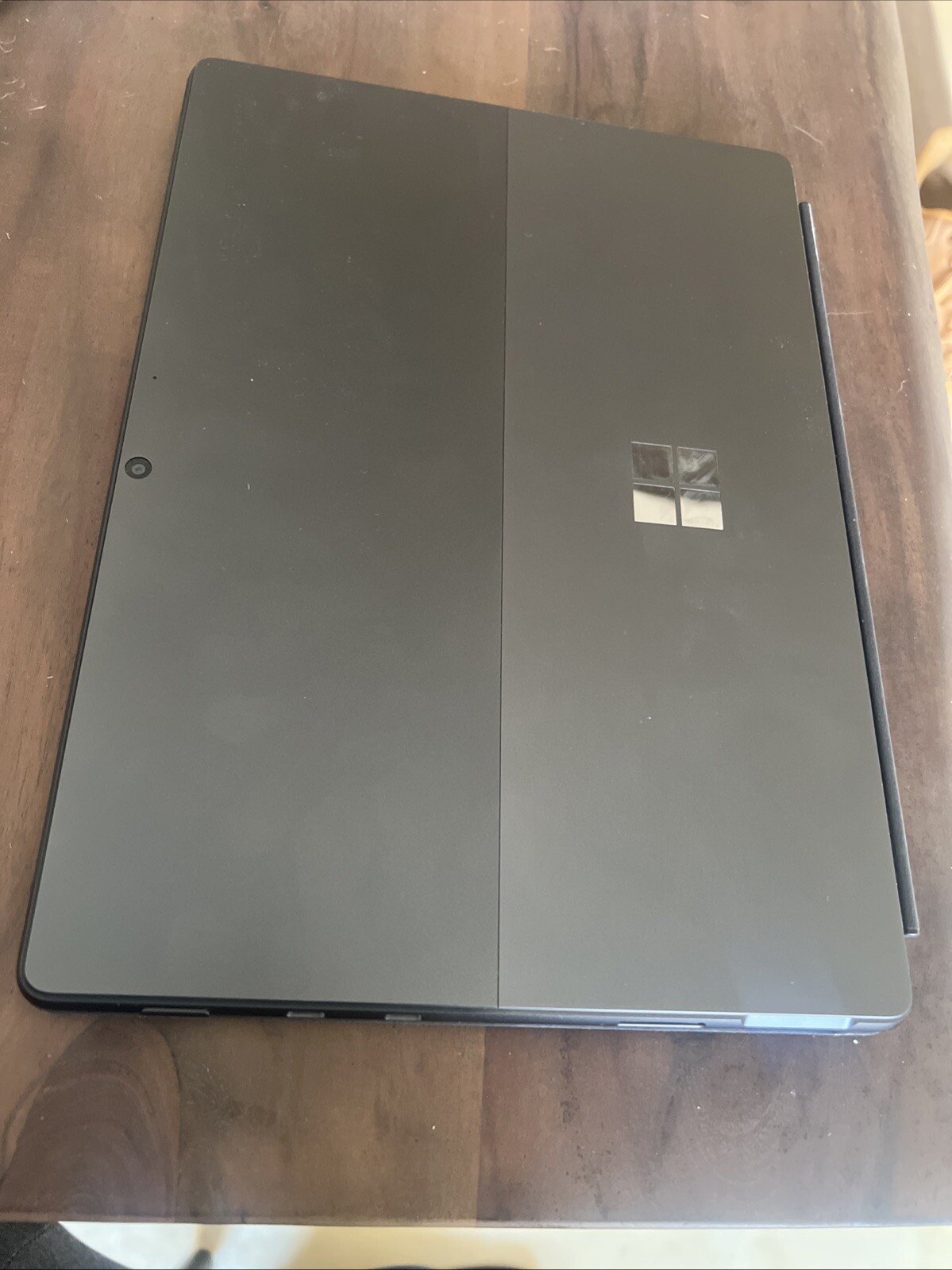 Microsoft Surface Pro 8 13″ (256GB SSD, Intel Core i5 11th Gen., 2.40 GHz, 8GB)