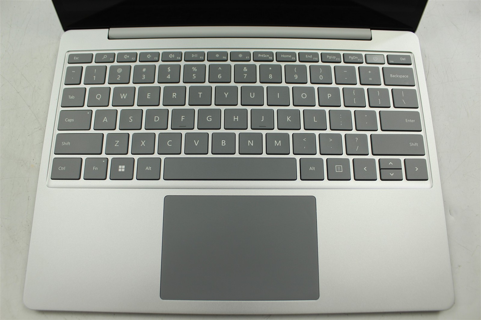 Microsoft Surface Laptop Go 2 2013 12.4″ i5-1135G7 256GB SSD 16GB RAM W11H