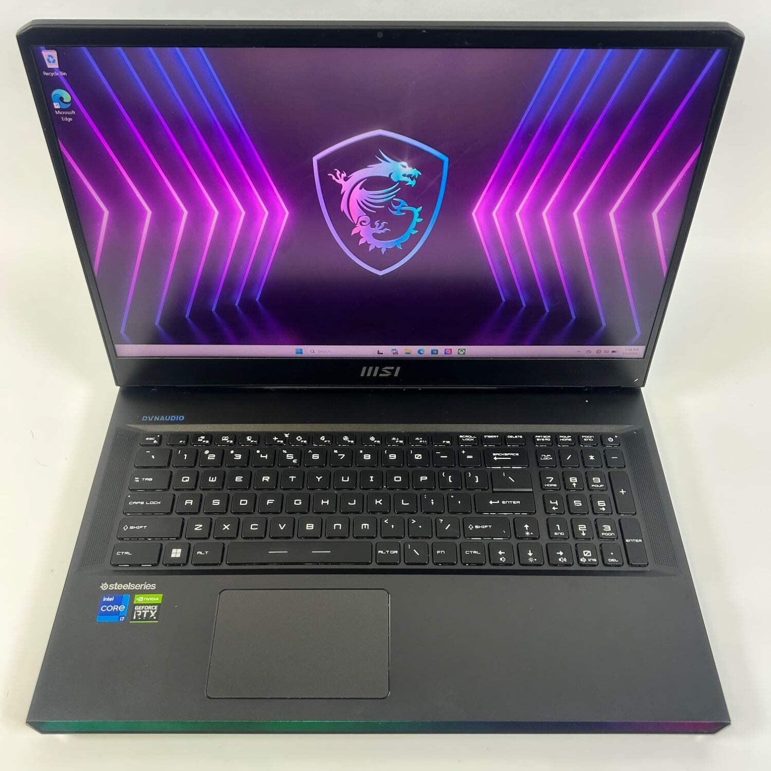 MSI Raider GE77 HX 12UGS 17.3″ i7-12800H 2.0GHz 16GB RAM 1TB SSD GeForce RTX 307
