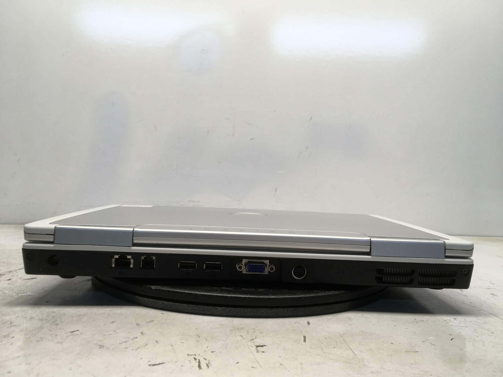 Dell Inspiron 6400 Intel Core Duo 06E8 1.83GHz 4 GB NO HDD No Batt