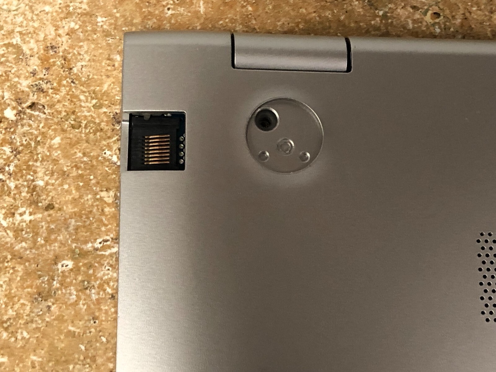 HP 15-w154nr AS IS FOR PARTS