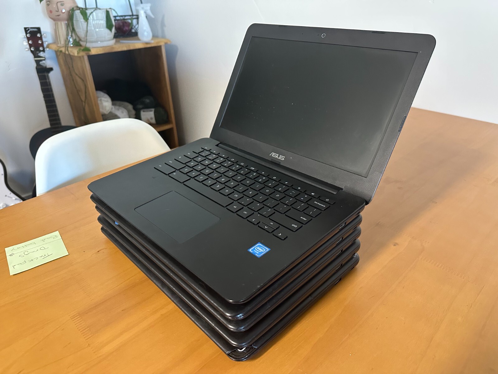 ASUS Chromebook C300M Notebook PC