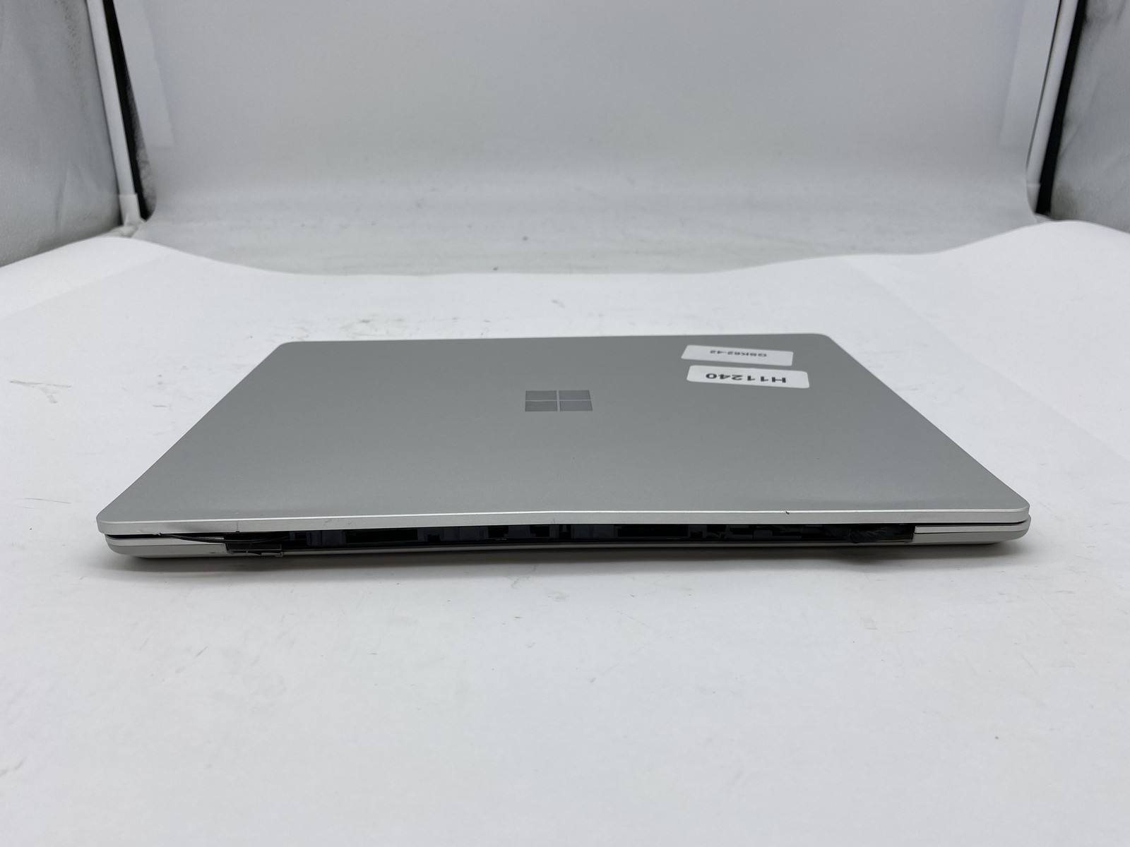 Microsoft Surface Laptop Go 3 Core i5 1235U 2.5GHz 16GB 256GB SSD W11P Touch