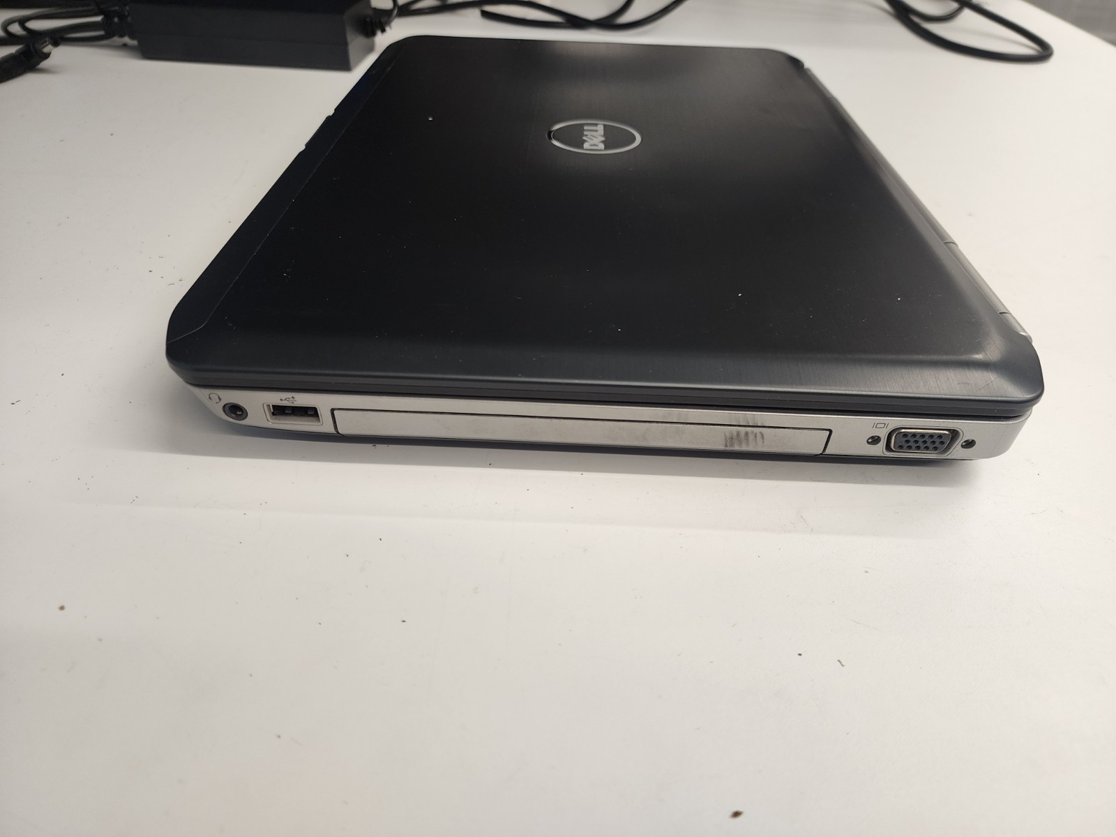 DELL LATITUDE E5420 15″ i5-2430M 2.40 GHz 8GB No Hdd