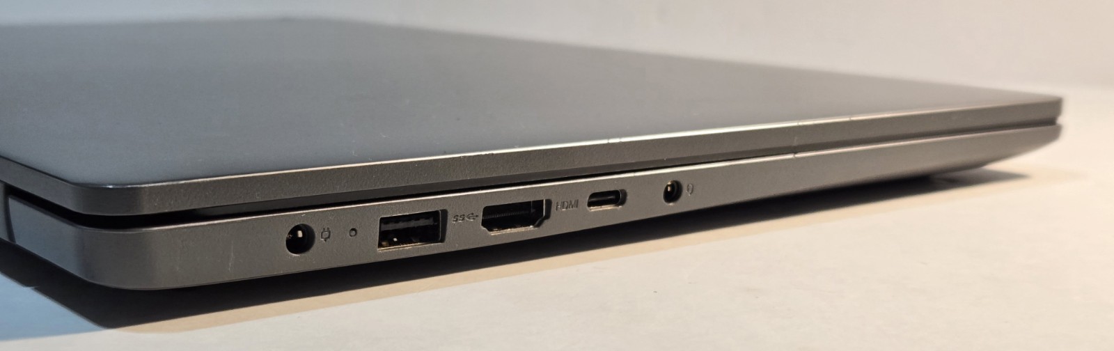 Lenovo IdeaPad Slim 3 15IAN8 15.6″ FHD Intel Core i3-N305 8GB RAM 128GB SSD Win