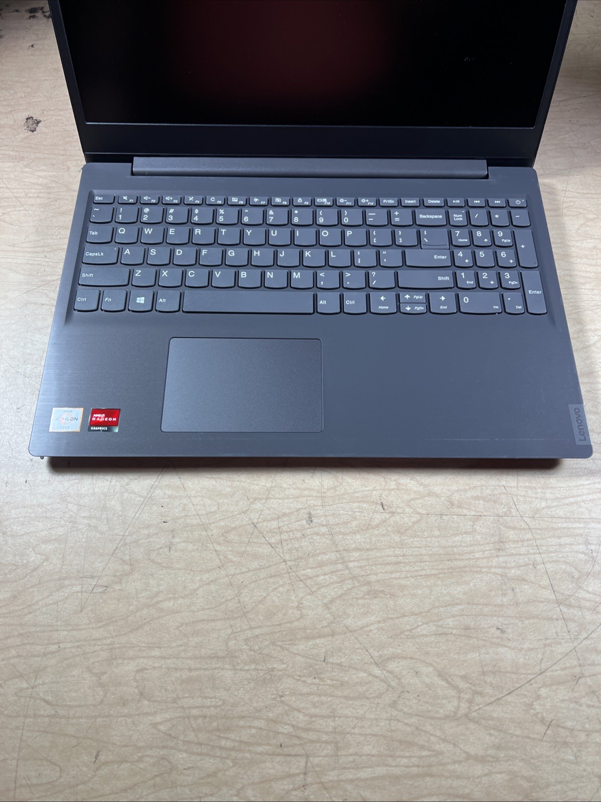 LENOVO V15-ADA AMD ATHLON GOLD 3150U 8GB RAM **NO HD/ NO CADDIE/ NO OS
