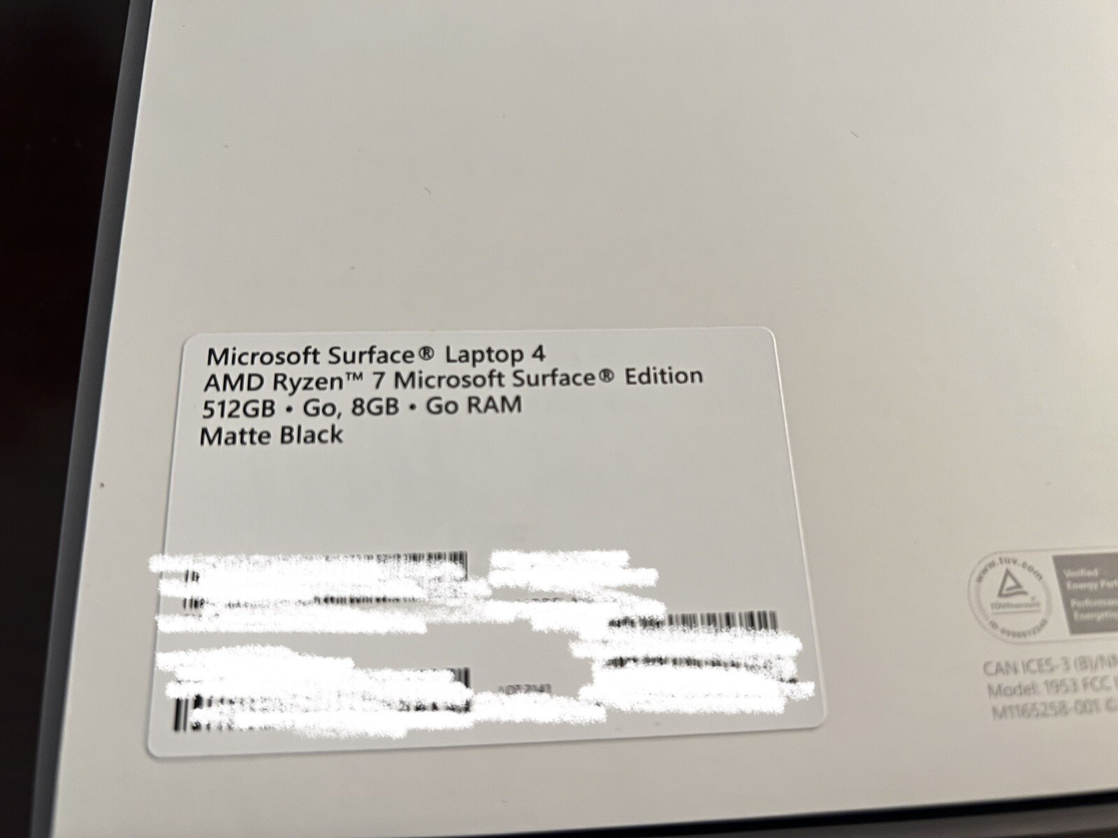 Microsoft Surface Laptop 4 15″ (512GB SSD, AMD Ryzen 7, 4.20 GHz, 8GB)