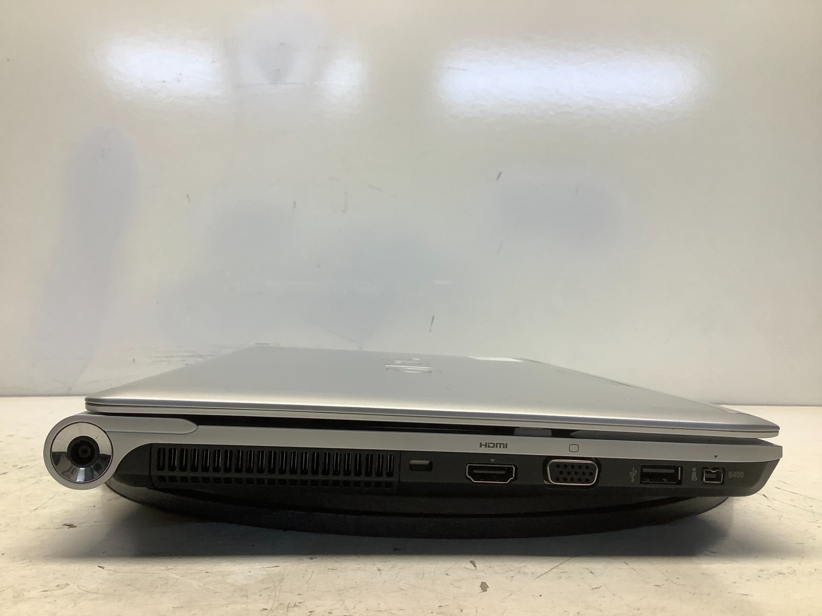 Sony Vaio VPCS111FM Intel Core i5-430M 2.26GHz 8 GB NO HDD