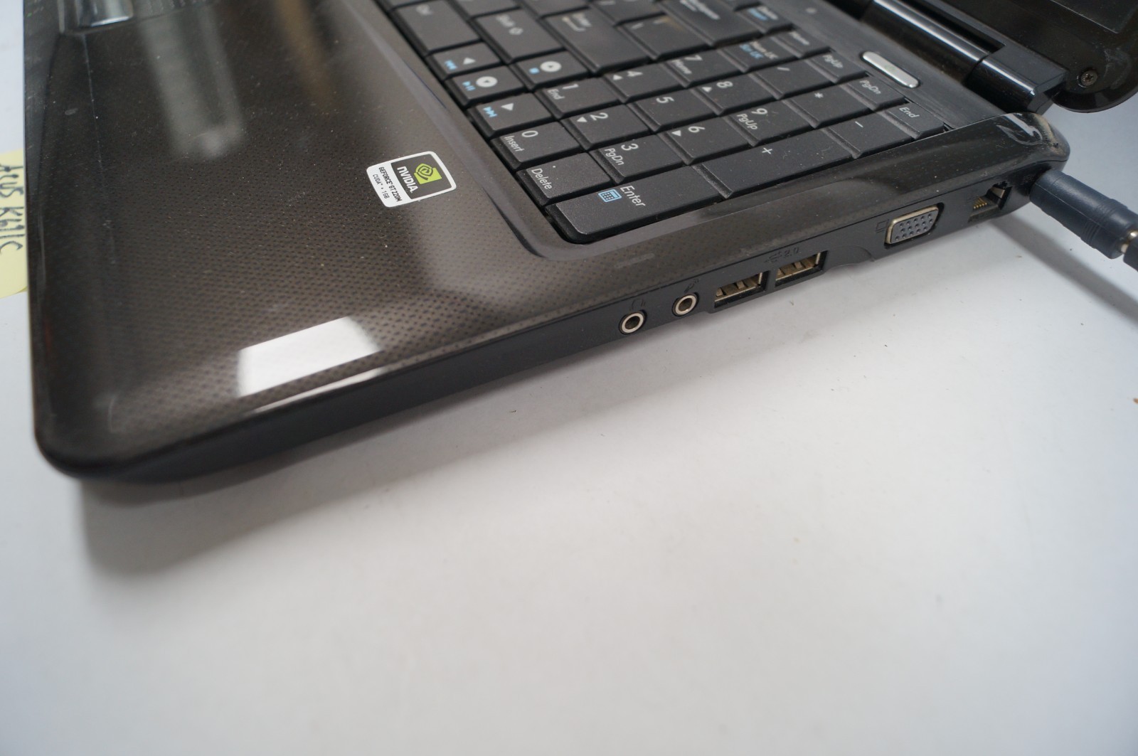 ASUS K61IC 16″ Notebook Altec 4GB Mem 2.53GHz Win7 Intel Core 2 WORKING PoR B153