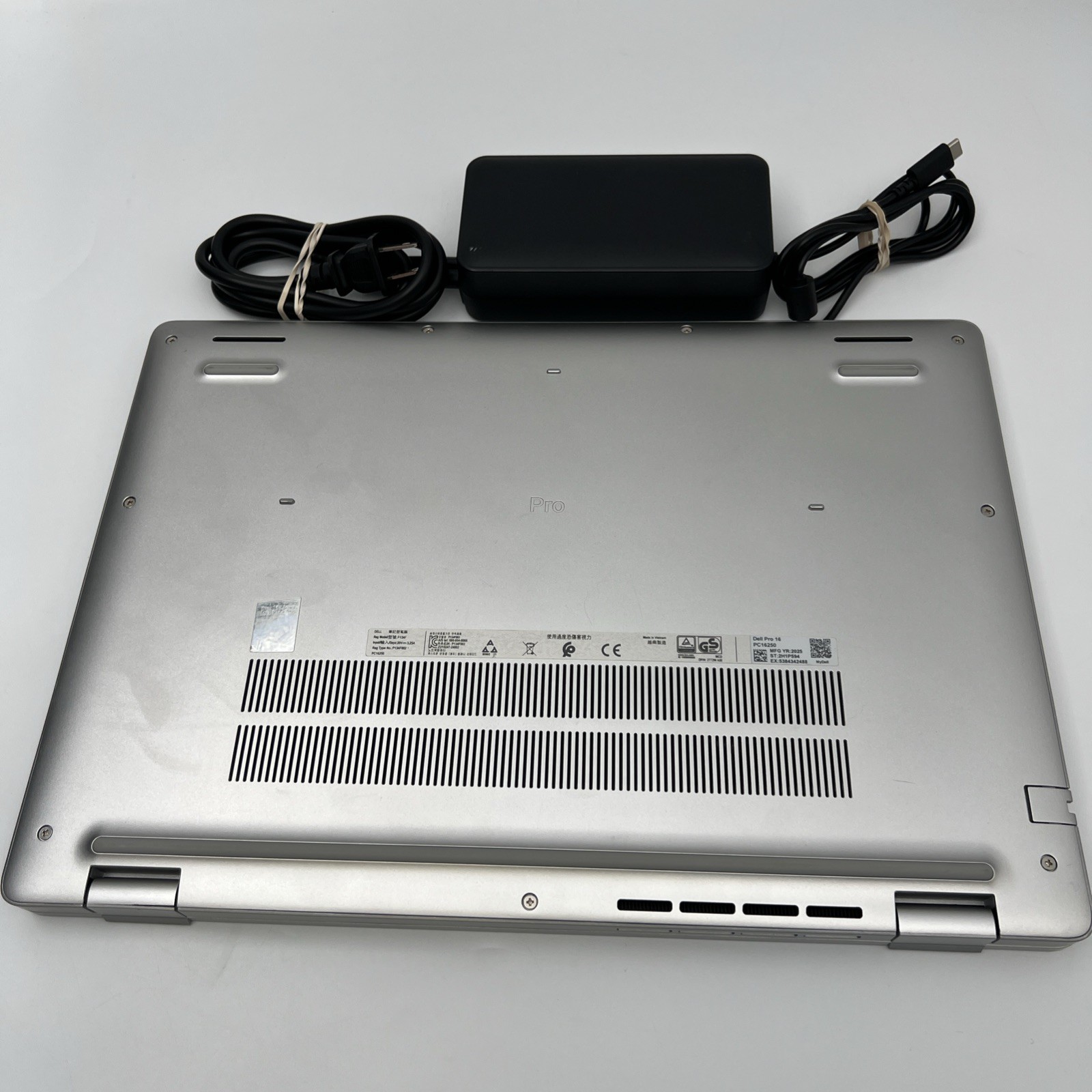Dell Pro 16″ PC16250 Core Ultra 5 235U 16GB 512GB SSD W11P – Used Condition