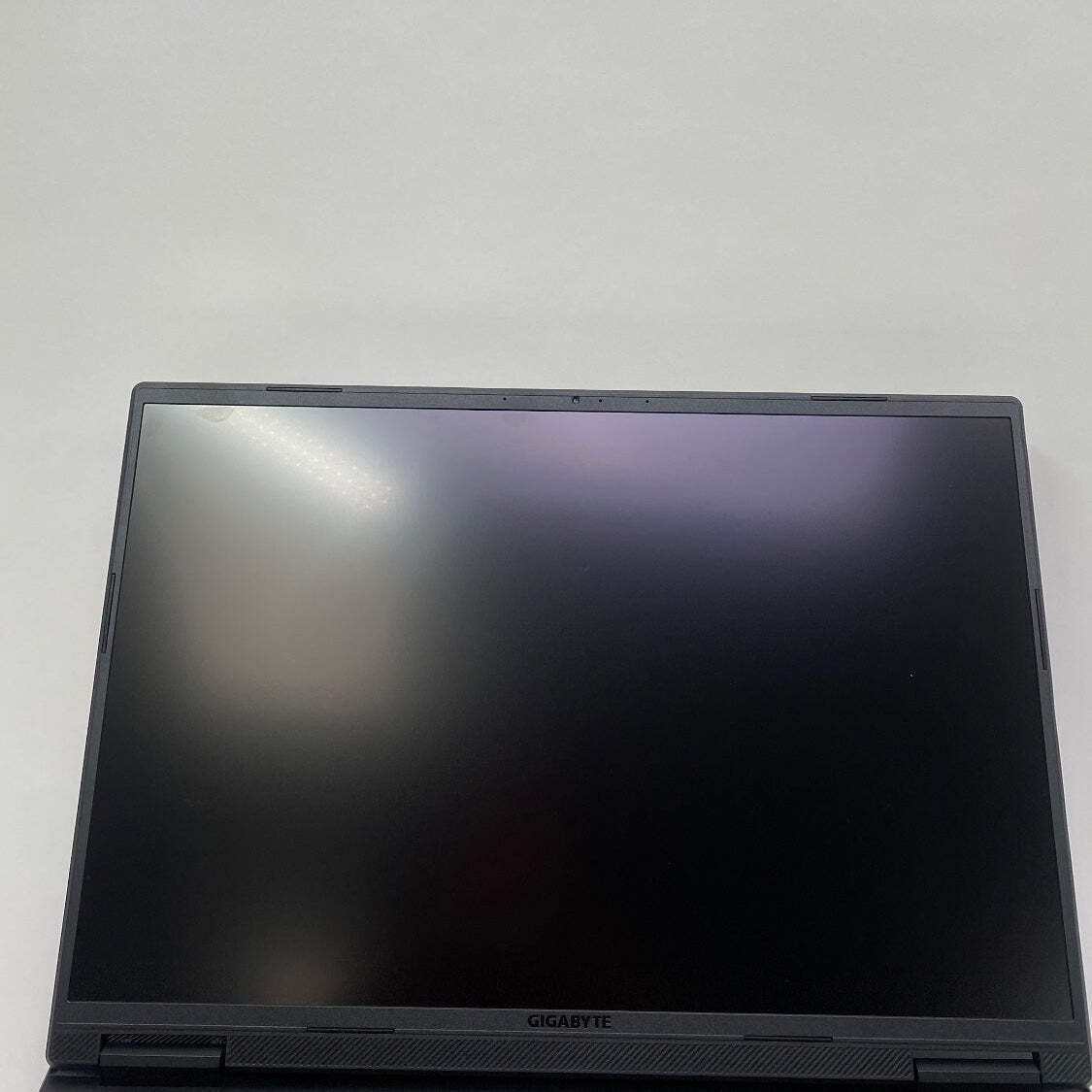 Gigabyte A16 GA6H 16″ i7-13620H 2.4GHz 16GB RAM 1TB SSD GeForce RTX 4050