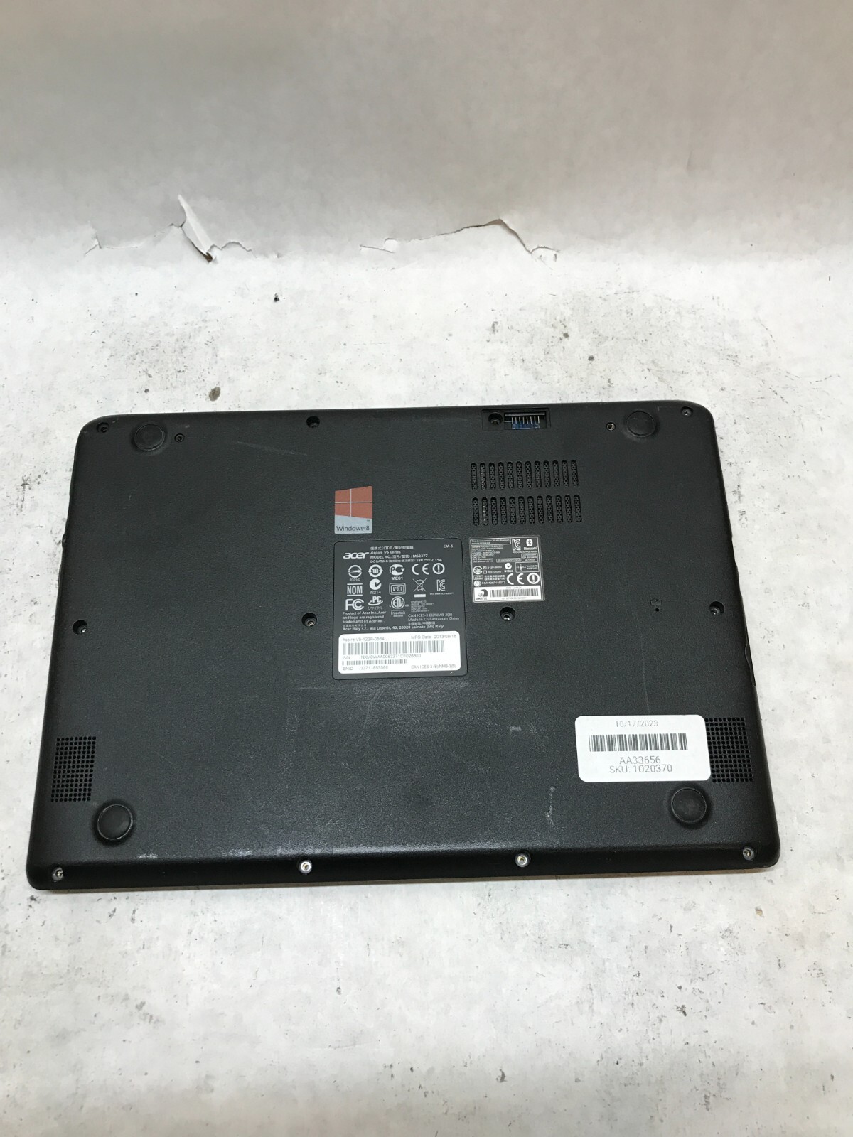 Acer Aspire V5 12″ V5-122P-0864 AMD A4-1250 2GB RAM For Parts/Repair NO POWER DW