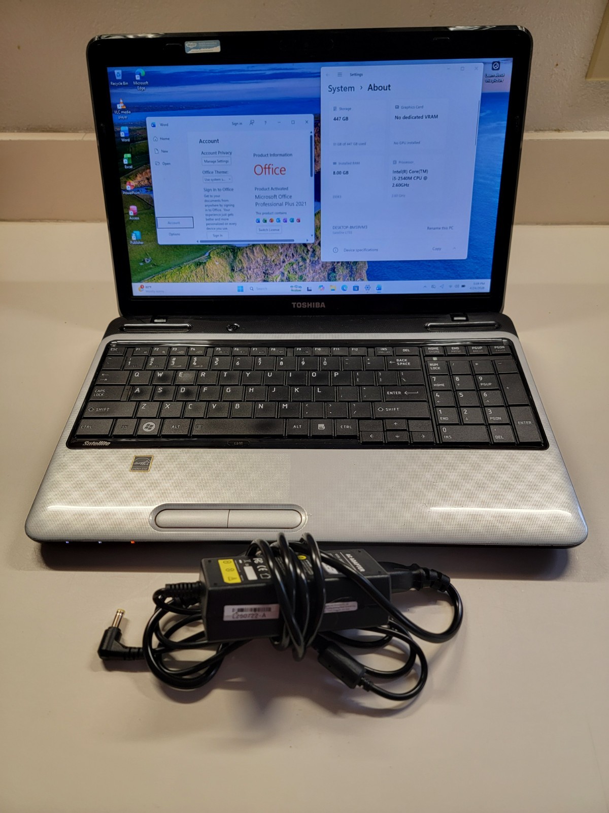 Toshiba L755-S5246, i5-2450M 8 GB RAM 480GB SSD 15.7 ” WIN 11 PRO Office 2024