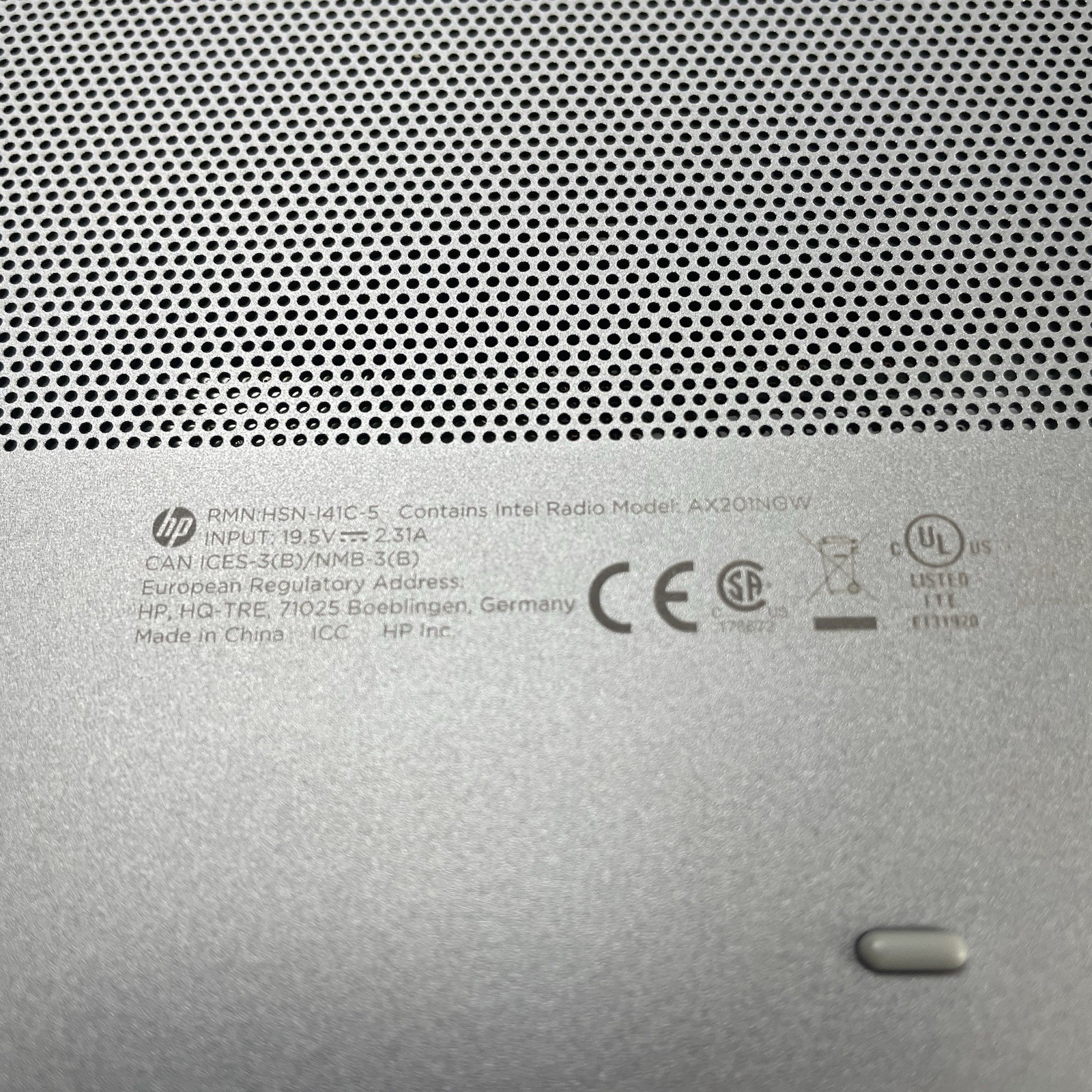 HP ZBook FireFly 15 G8 15.6″ i7-1165G7 2.80 GHz 16 GB RAM No SSD/OS/AC
