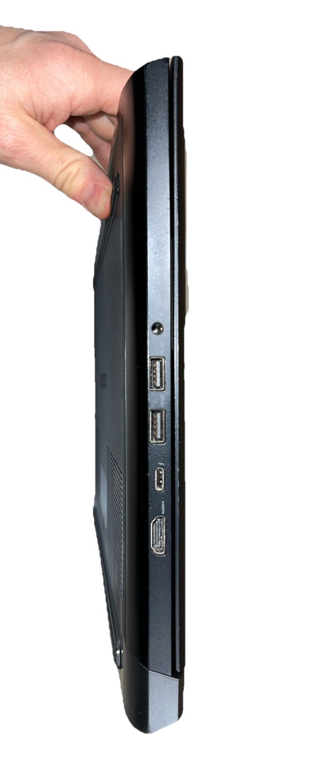 Dell Inspiron 15 Gaming 7577 / i5-7300HQ/ 16GB/ No SSD/GeForce GTX 1050/W11
